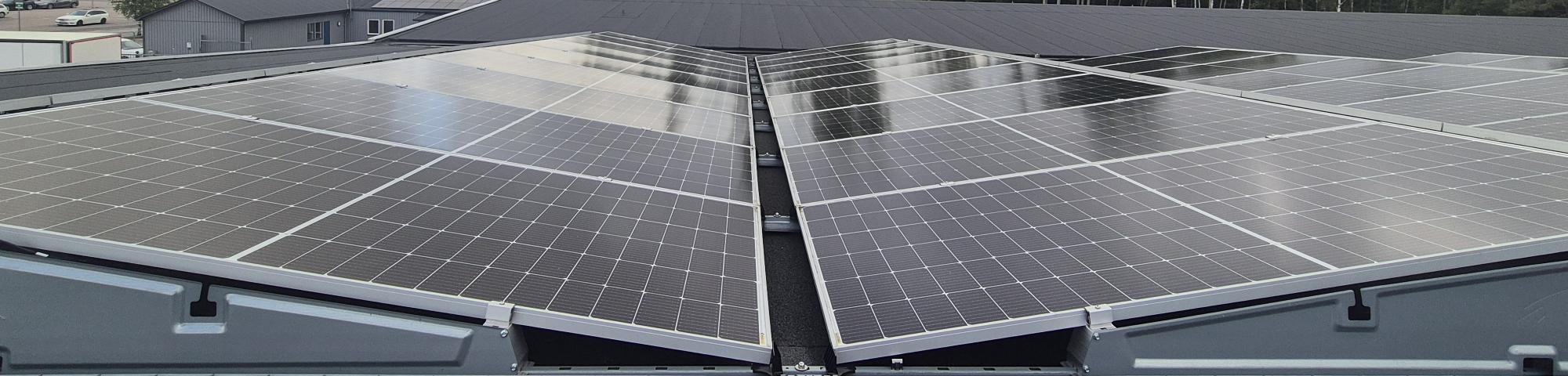 Solceller ger hållbar vattenskärning i Vislanda